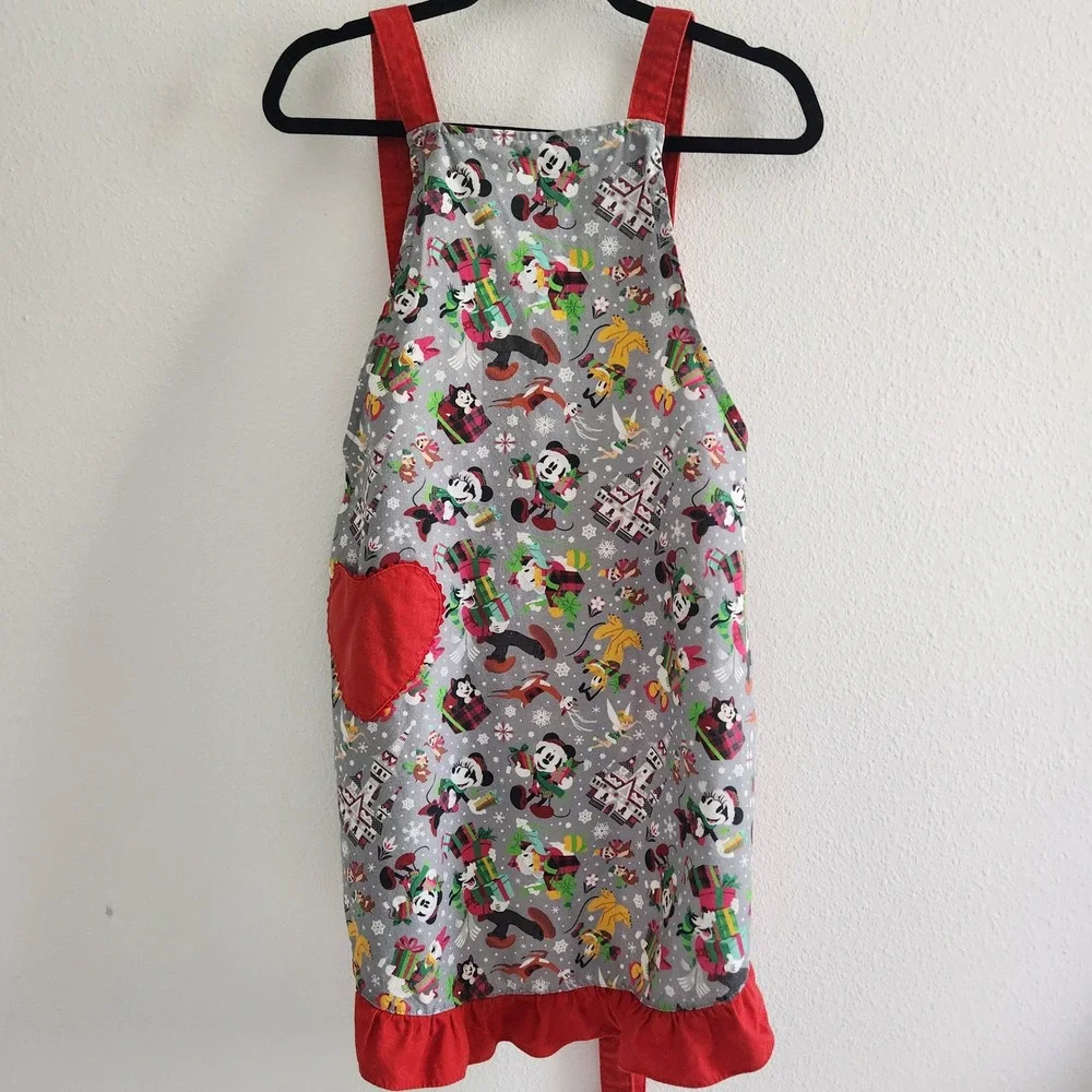 Disney Parks Christmas Holiday Apron Mickey Minnie Castle Ruffle Heart Pocket OS